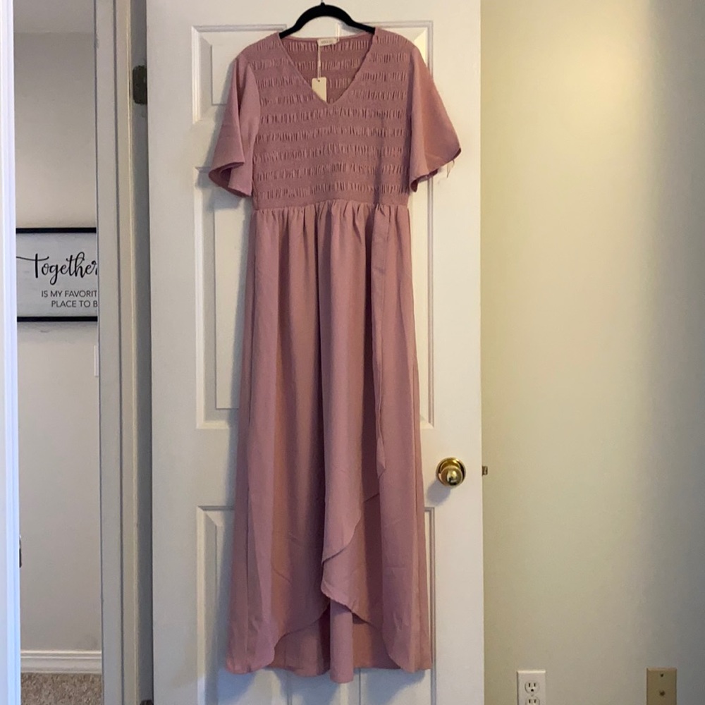 Gorgeous Mauve/Pink Gown